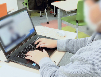 0f7c767e71e5bee75063f864256446c4_f613